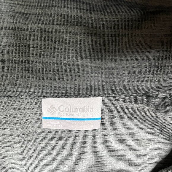 ✨ Columbia Gray Long Sleeve Pullover – Short Front Zip  Small Size ✨ - Picture 5 of 8
